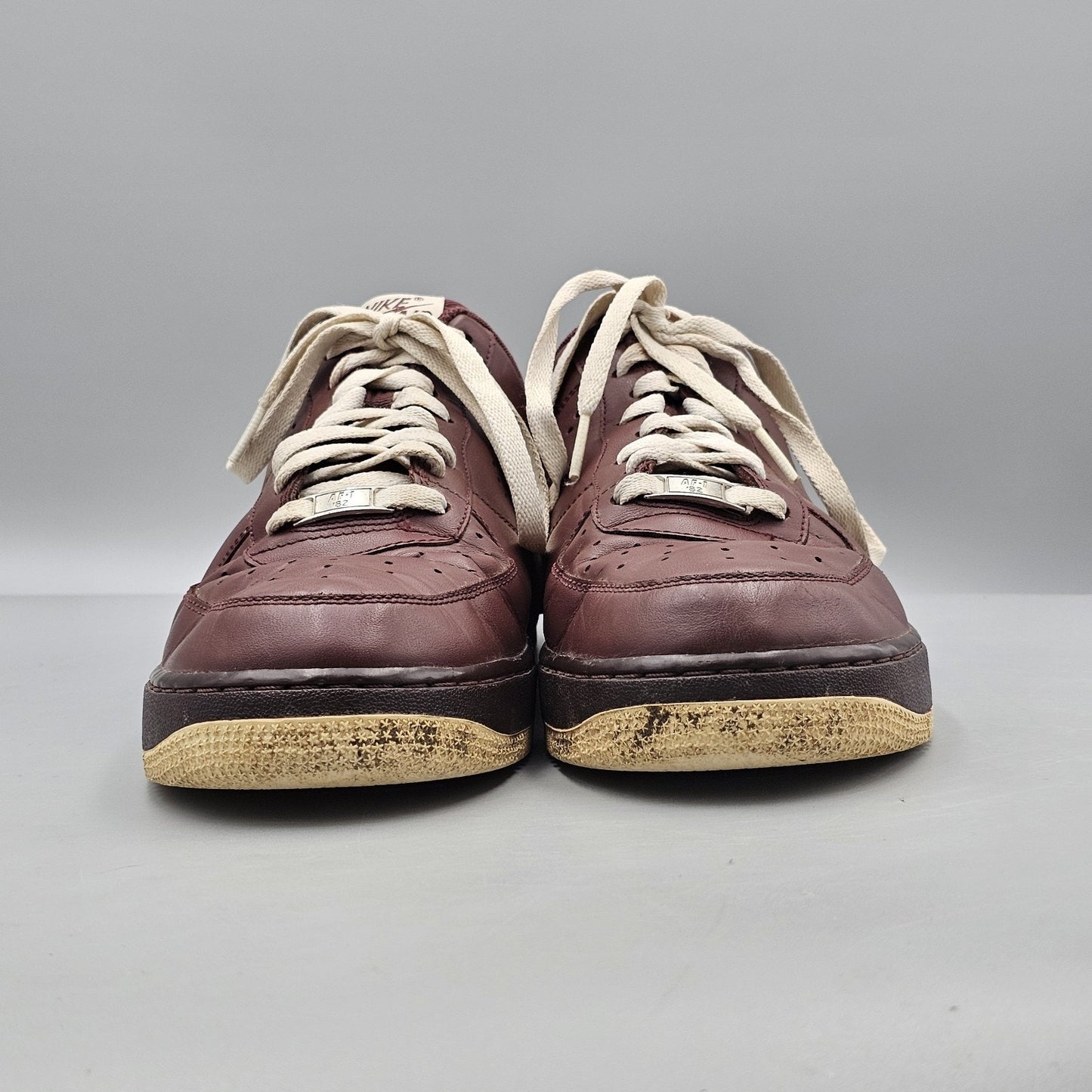 Nike Men's Size 10.5 US Air Force 1 Low Burgundy Sneakers 2010 READ 315122-603