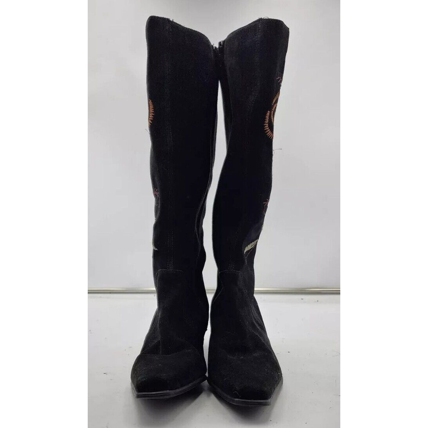 DORNDORF Women's Size 5.5 Black Suede Embroidered Zip-Up Knee High Heeled Boots