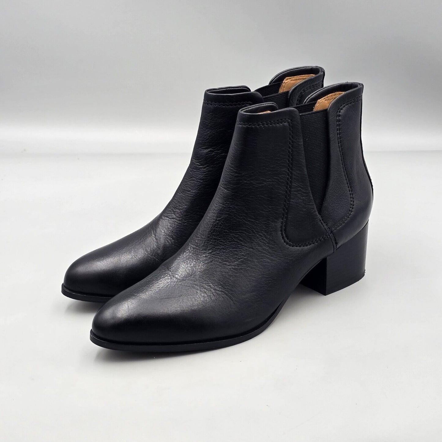 Johnston & Murphy Women's Size 10 M EUC Trista Chelsea Black Soft Leather Boots