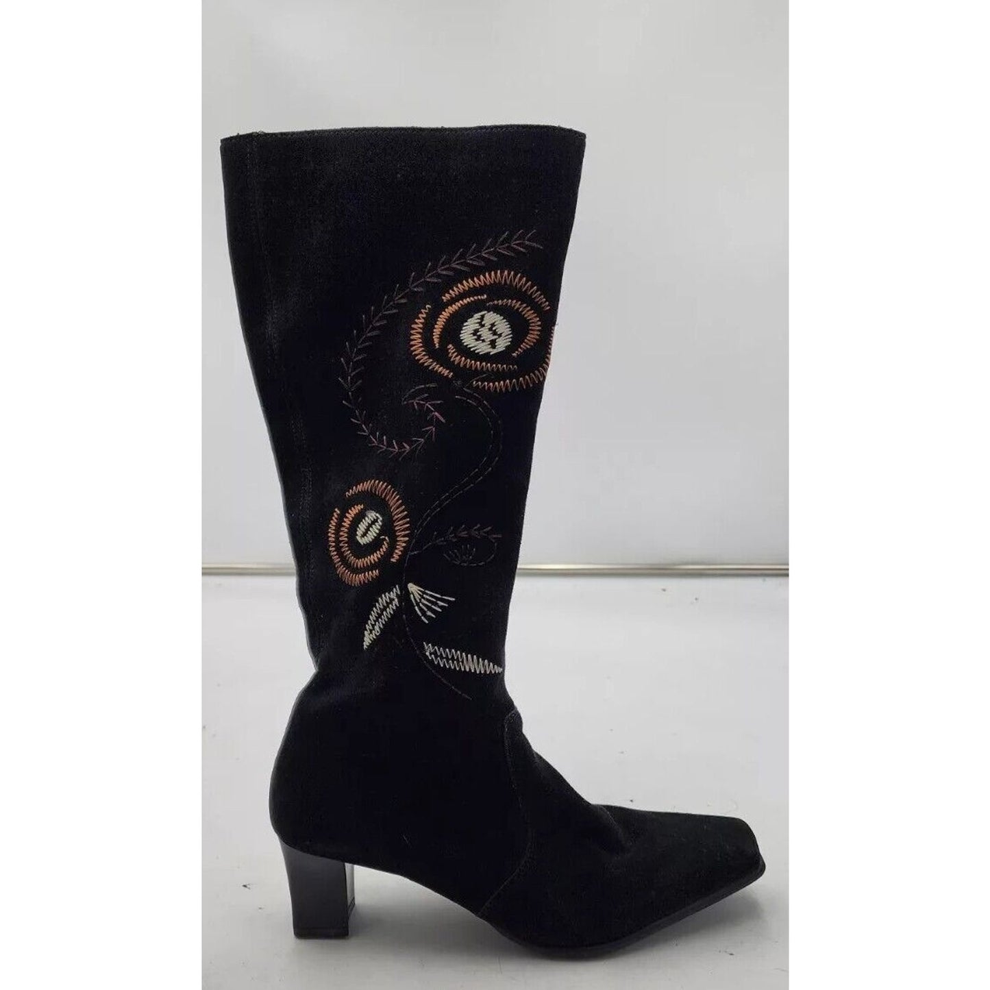 DORNDORF Women's Size 5.5 Black Suede Embroidered Zip-Up Knee High Heeled Boots