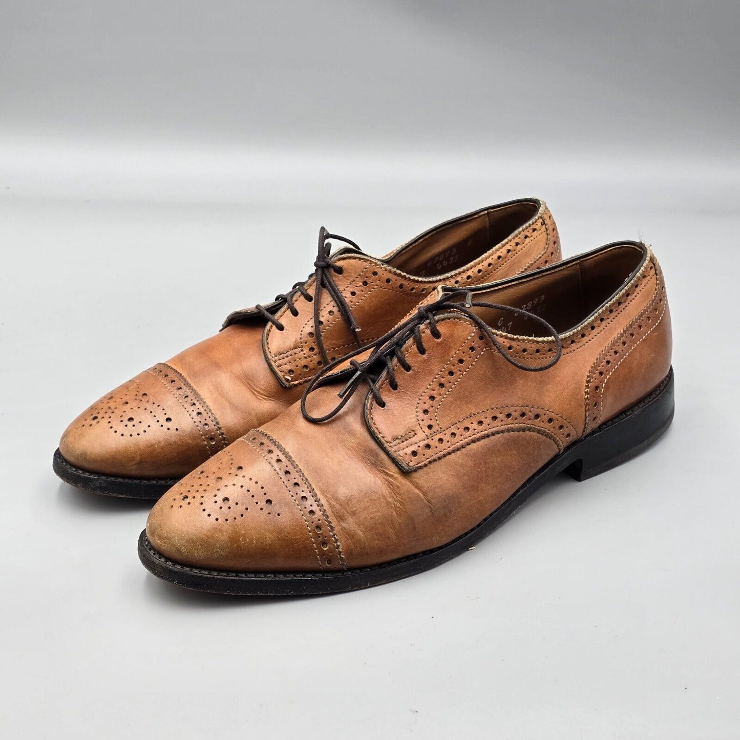 Allen Edmonds Men's Size 9 C Sanford Brown Cap Toe Brogue Oxford Dress Shoes