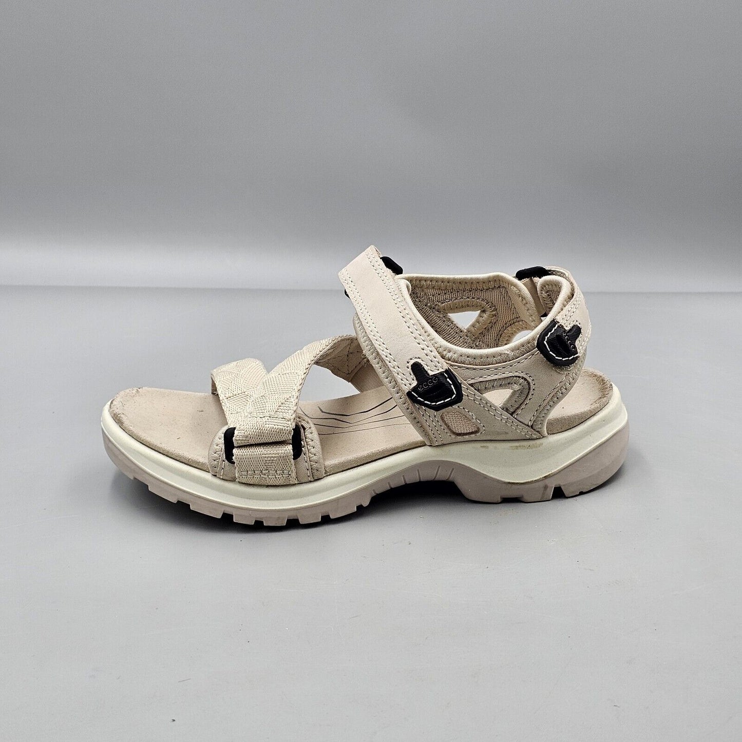 Ecco Women's Size 5 US 36 EU GUC Yucatan Offroad Beige Strappy Hiking Sandals