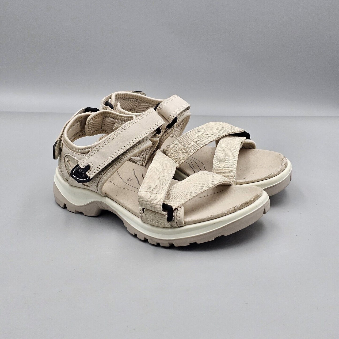 Ecco Women's Size 5 US 36 EU GUC Yucatan Offroad Beige Strappy Hiking Sandals