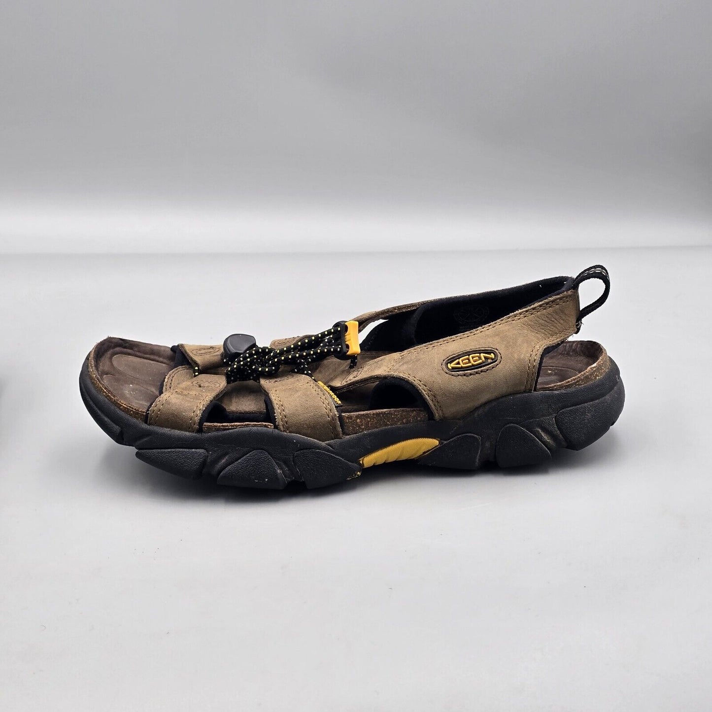 Keen Women's Size 10 US GUC Sarasota Brown Leather Pull Cord Sport Sandals Shoes