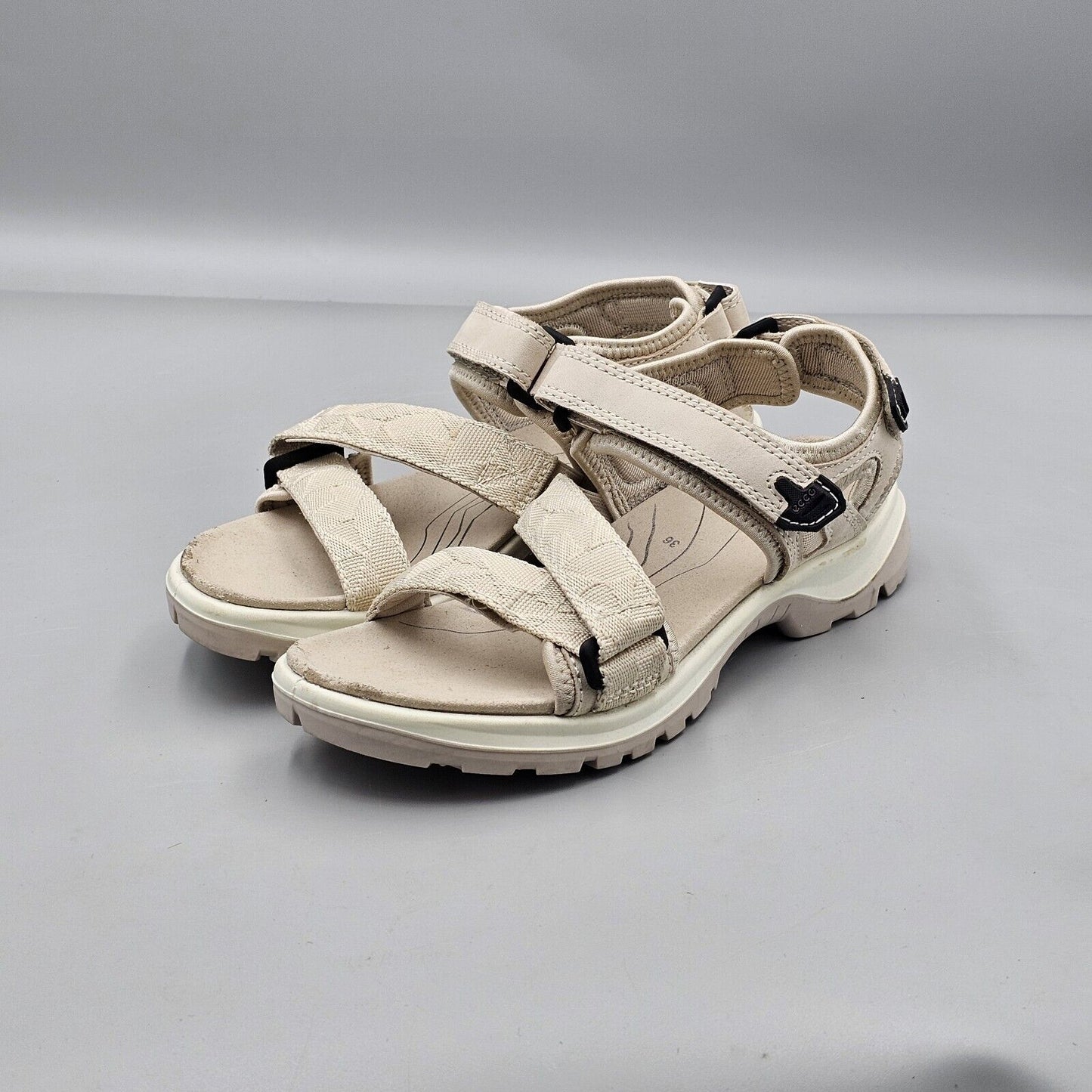 Ecco Women's Size 5 US 36 EU GUC Yucatan Offroad Beige Strappy Hiking Sandals