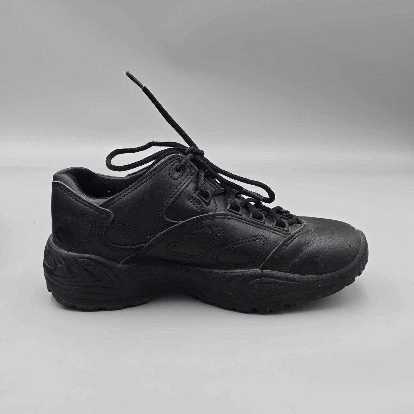 Reebok Women's Size 8.5 M Postal Express Black Leather Slip Resistant Work Shoes