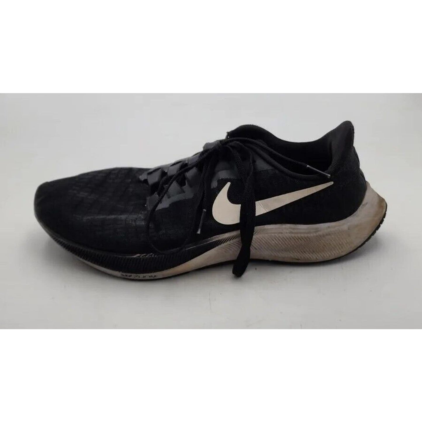 Size 9.5 - Nike Air Zoom Pegasus 37 Black White 2020 - BQ9647-002